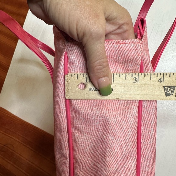 Clinique Pink Tote Bag Polyester PVC Trim Large Shoulder Shopper Makeup Travel - Picture 10 of 11